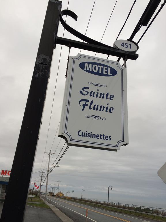 Motel Sainte-Flavie Εξωτερικό φωτογραφία